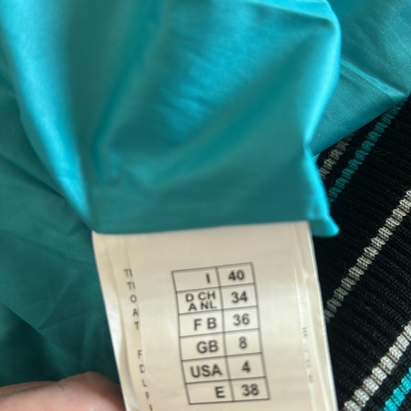 Missoni Crop Down Puffer Jacket - Picture 4 of 6